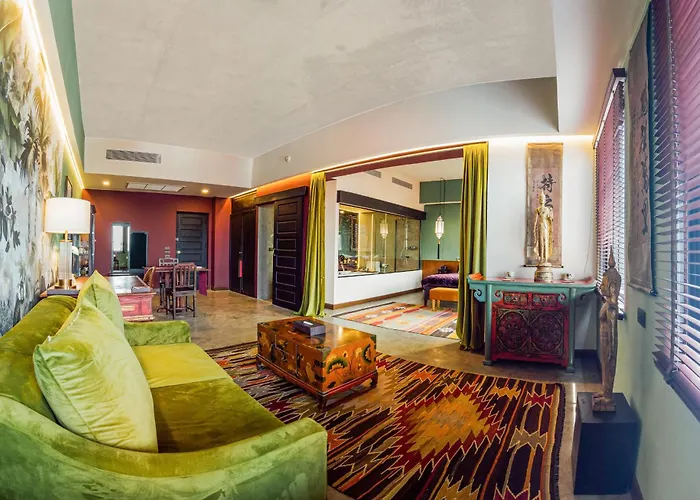 Lao Poet Hotel